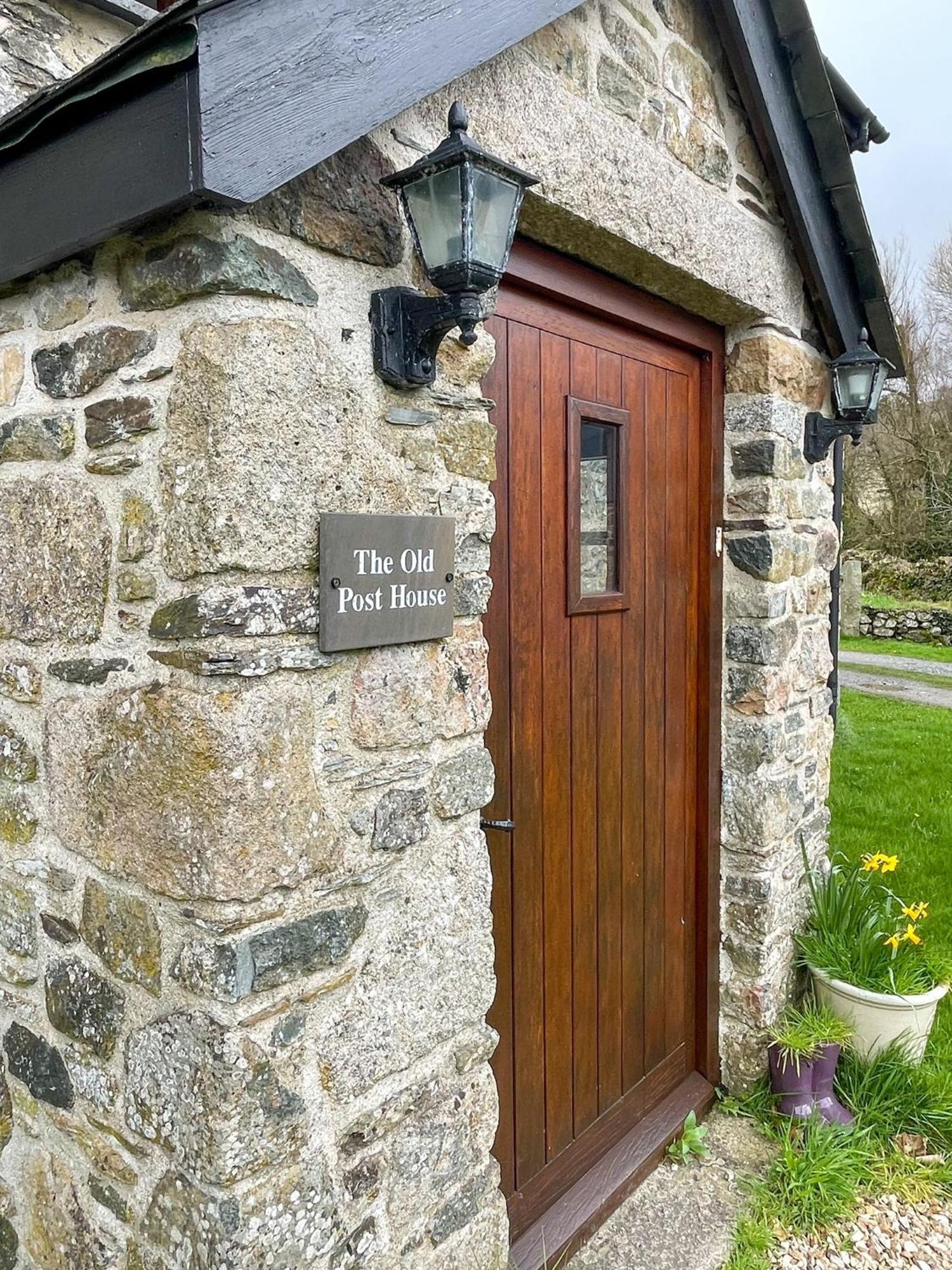 The Old Post House - Historic Dartmoor Home Tavistock  Extérieur photo